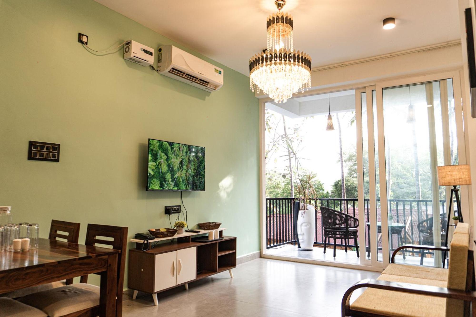 Tranquill Riverside Luxury Cottages With Bathtub, Кандолим Екстериор снимка