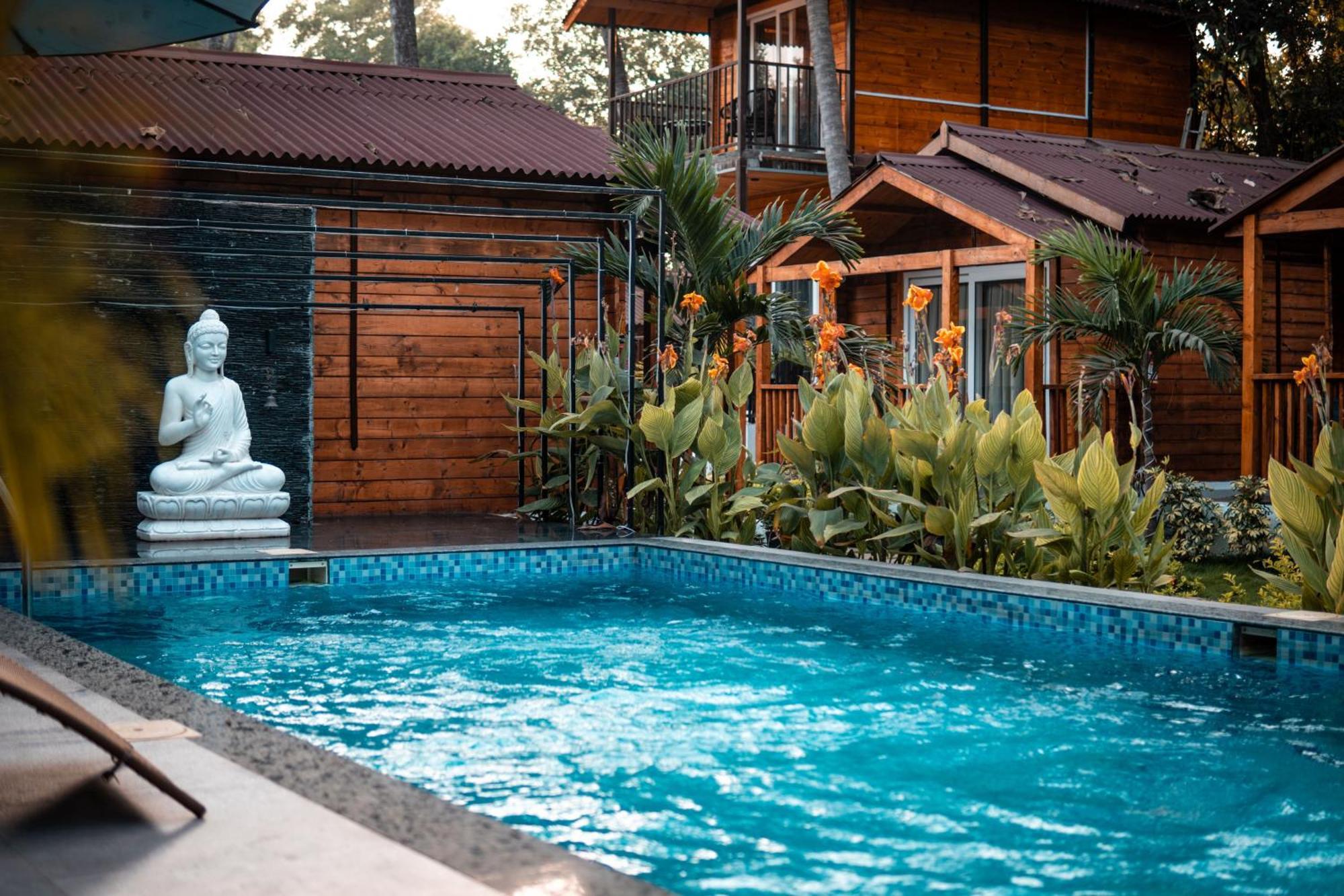 Tranquill Riverside Luxury Cottages With Bathtub, Кандолим Екстериор снимка